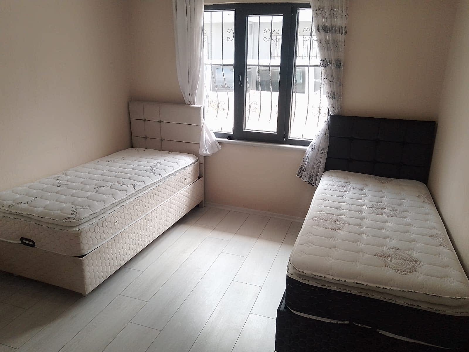 Tek Kişilik Solid Takım